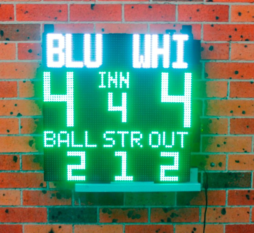 Medium Baseball / Softball — 640 × 640 mm